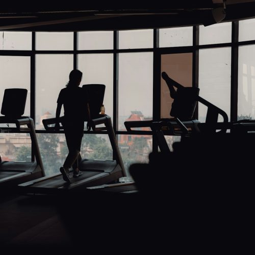 Treadmill vs. Outdoor Running: Which is Better for Your Goals?